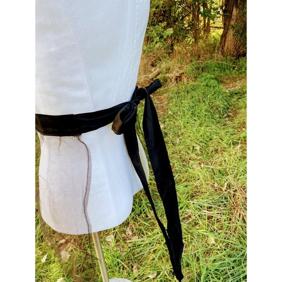 Vintage Hostess Net Half Apron Cornucopia with fruit buttons - Picture 11 of 12